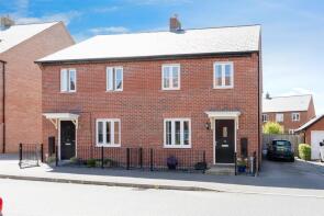 53, Pillow Way, Buckingham MK18 7RT