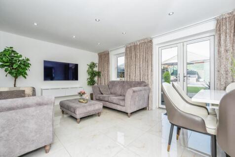 Malthouse Drive, Grays