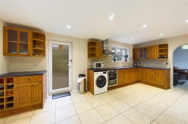 Kitchen/ Breakfast