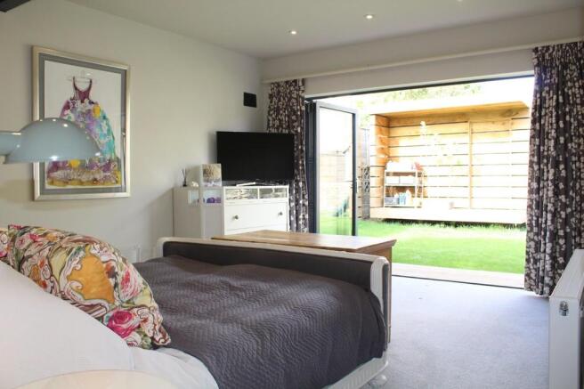 BEDROOM 1 (Photo ...