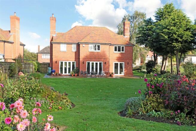 Bouverie House 13672