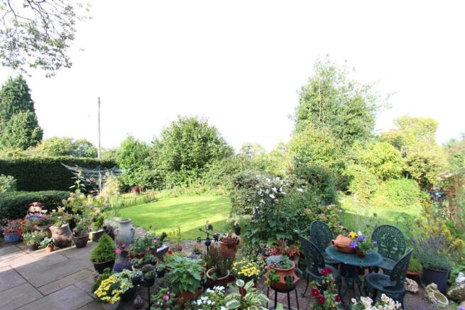 Westbury garden2.jpg