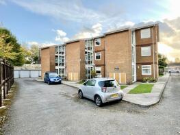 8, Knighton Court, Church Street, Caerleon, Newport NP18 1BT