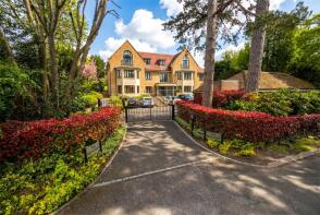 5, The Redwoods, Maple Avenue, Bishop's Stortford CM23 2UT