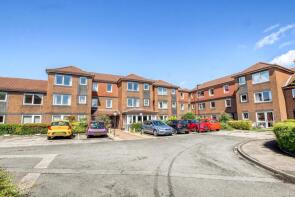 25, Arden Court, Friarage Gardens, Northallerton DL6 1EW