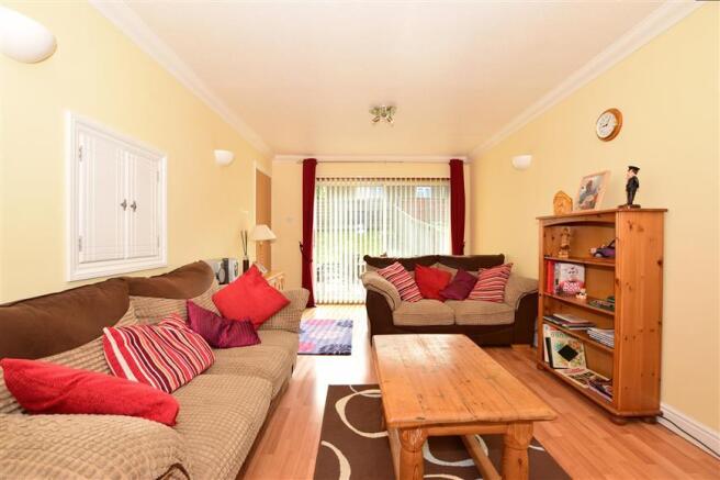Lounge/ Dining Room