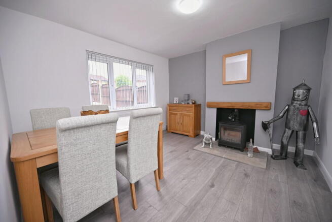 3 bed Semi-Detached for sale Image 5