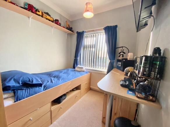 Photo 10