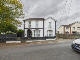 43, Elkington Road, Burry Port SA16 0AA