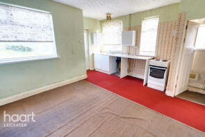 10, Medina Road, Leicester LE3 9AY