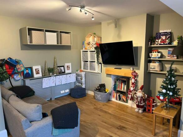 snug/family area