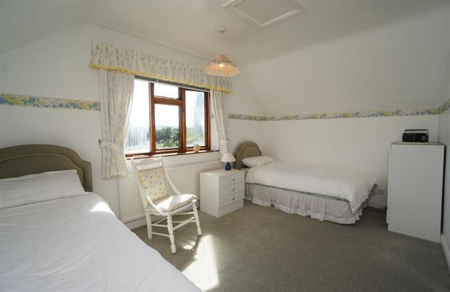 BEDROOM NO.2