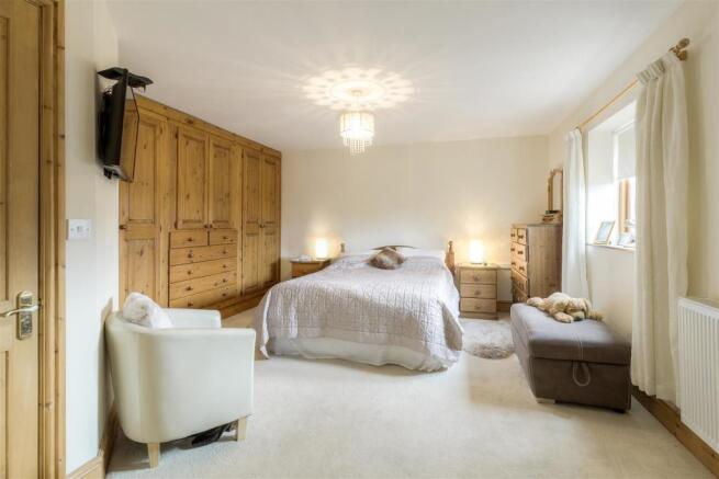 Perilocke, Harlaston