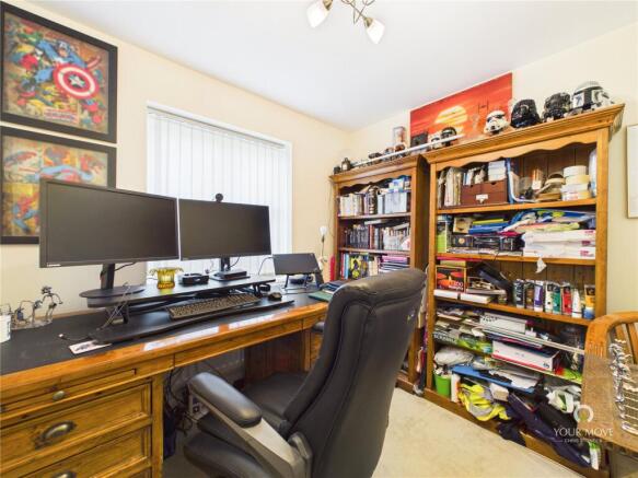 Bedroom 4 / Office
