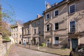 Flat 2a, 6, Ainslie's Belvedere, Lansdown, Bath BA1 5HT