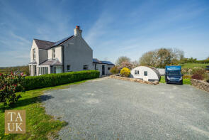 Llynfaes Uchaf, Tyn Lon, Holyhead LL65 3BJ