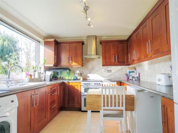 Kitchen .JPG