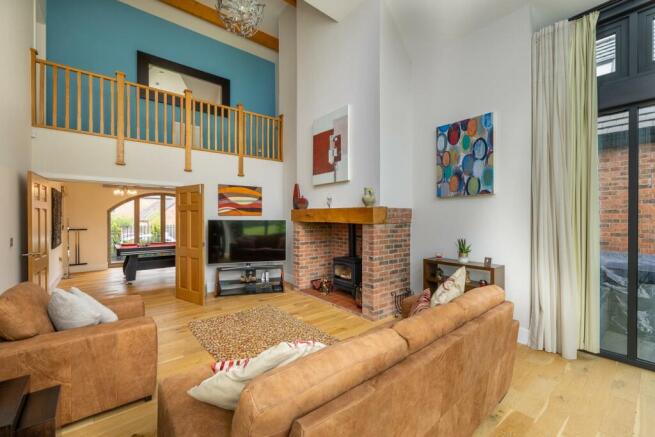 LE67 8JL_CedarLodge_2022-WEB-017.jpg
