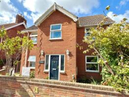 23a Long Reach, The Street, Lowestoft NR32 5HW