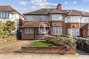 82, Princes Park Avenue, Golders Green, London NW11 0JX