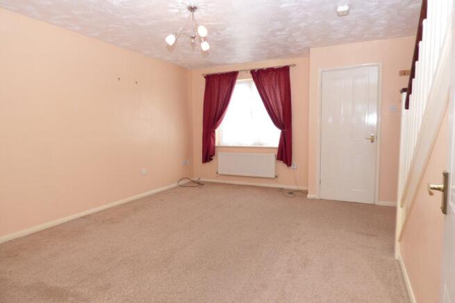 Sovereign Close, lou