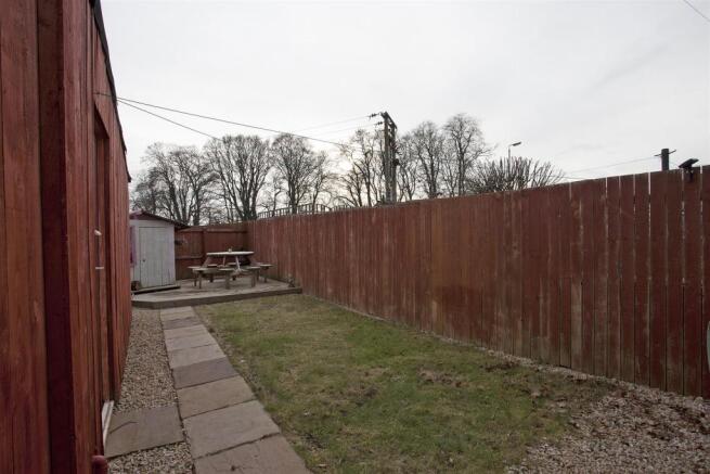 rear garden 2.jpg
