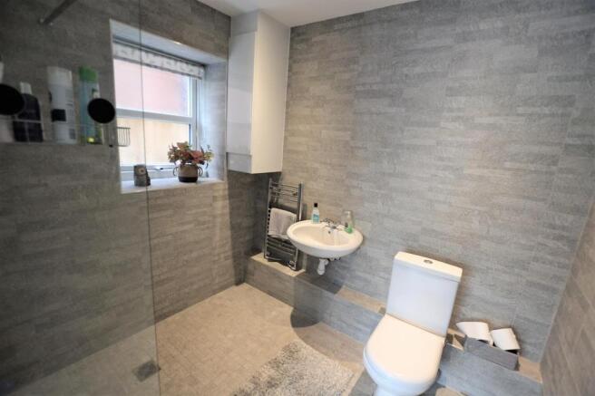 Wetroom - off sittin