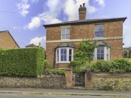 Quest Hills Road, Malvern