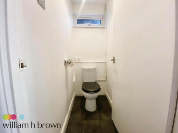 Cloakroom/wc