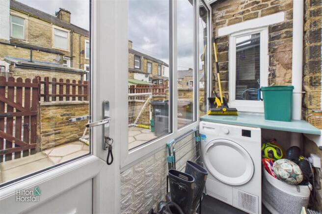 3 bed Terraced for sale Image 5