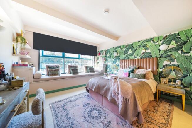 ed10c9e4-0c1f-45d1-8