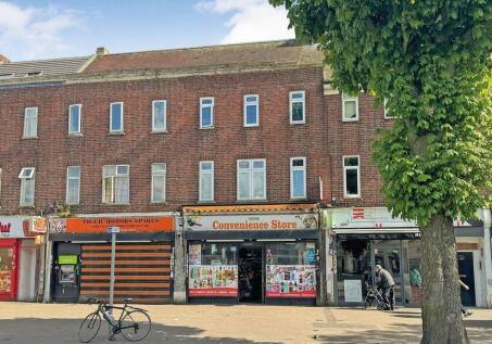 449A Porters Avenue, Dagenham, Essex, RM9 4ND