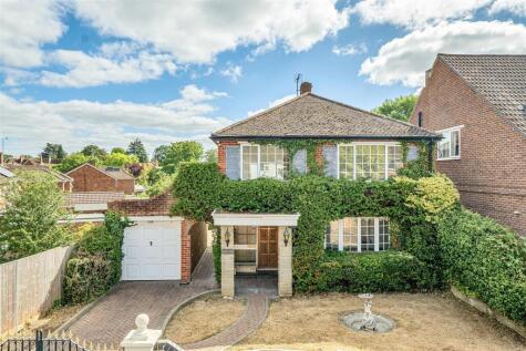 Melrose Gardens, Arborfield Cross, Berkshire, RG2 9PZ