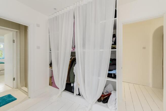 8272478-interior11-800-web.jpg