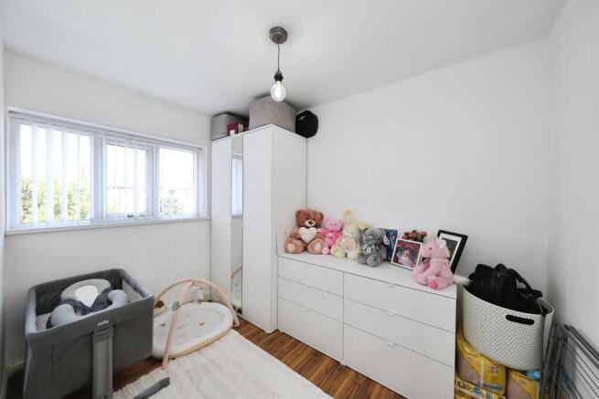 2 bed Semi-Detached for sale Image 8