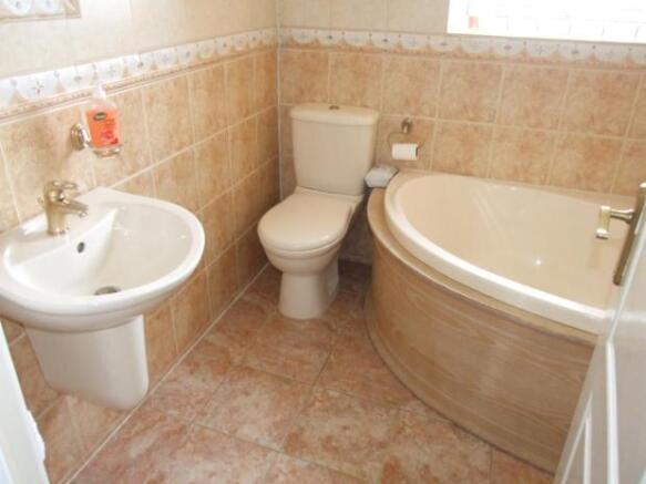 Main Bathroom
