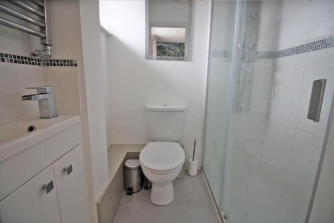 Ensuite.jpg
