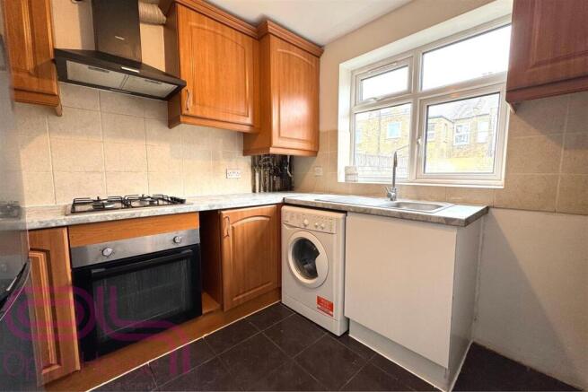 Inverness Road - Kitchen.jpg