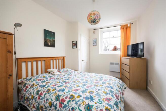 3FF 8 Caledonia Place 10.JPG