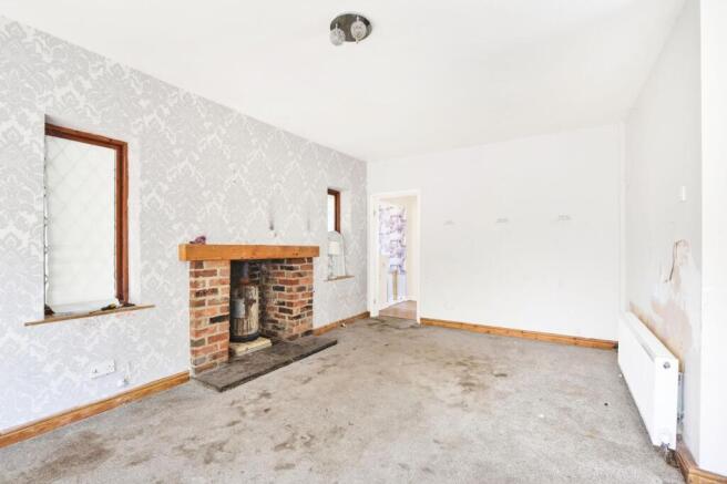 3 bed Detached Bungalow for sale Image 4