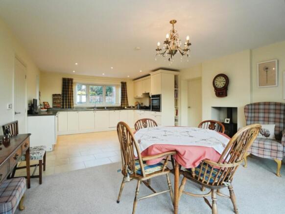 Dining Kitchen