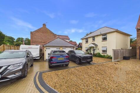 Station Road, Ardleigh, Colchester