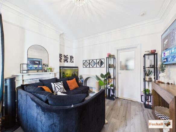 Bedroom / Lounge