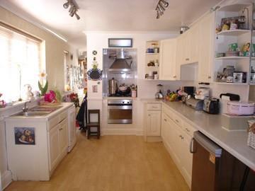 Kitchen/Breakfast