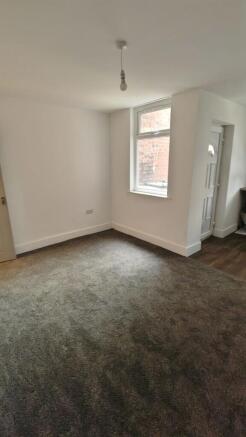 75, Loch Street, Wigan photo 5