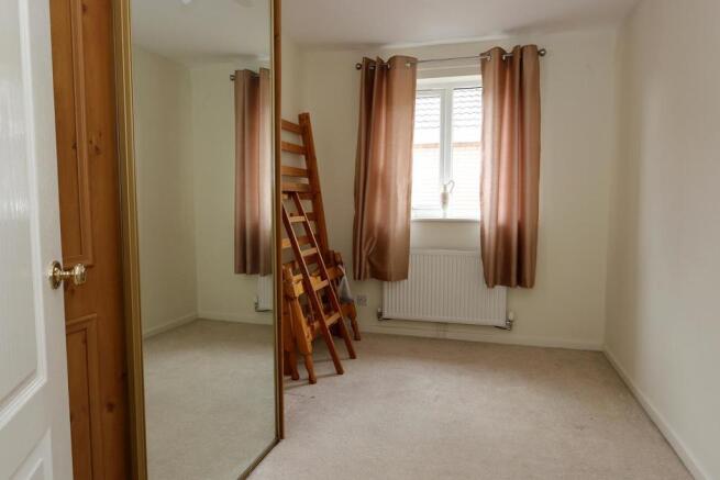 032 Bedroom 3.JPG