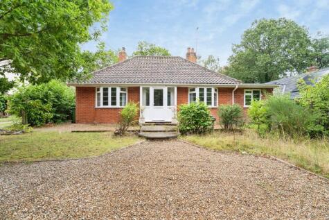 Cromer Road, High Kelling, Holt