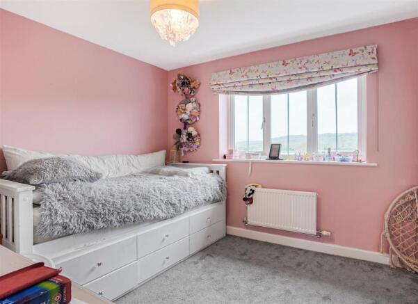Bedroom 3.jpg