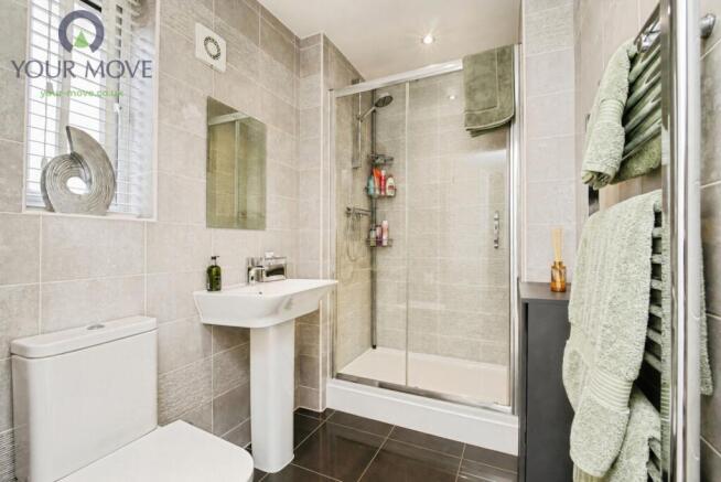 4 bed Detached for sale Image 11