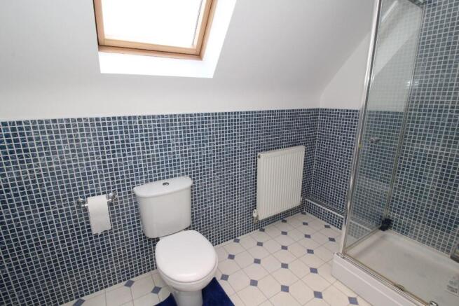 2rd Floor Bathroom
